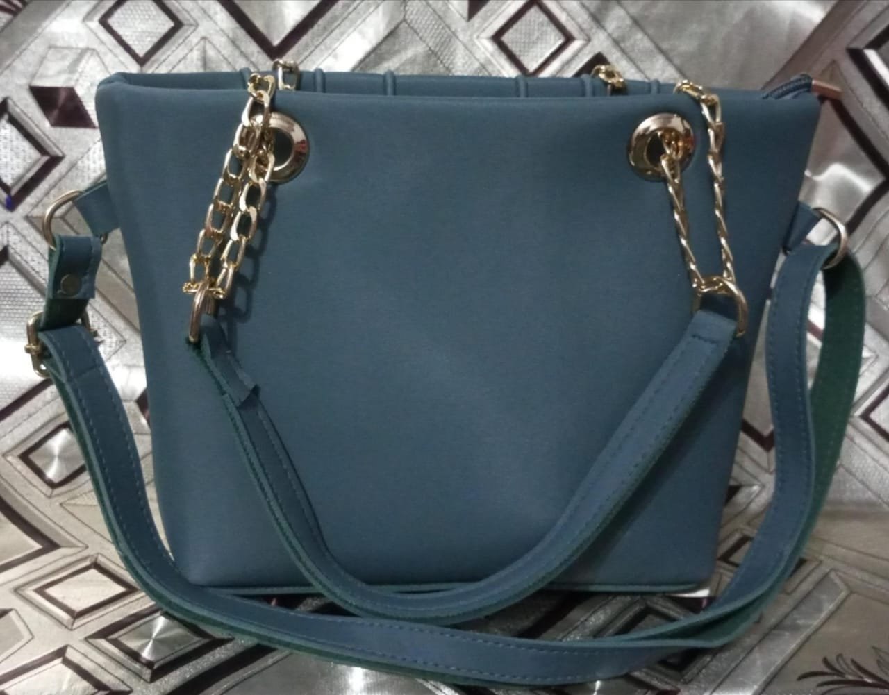 The Luxe Chain Bag - Image 3