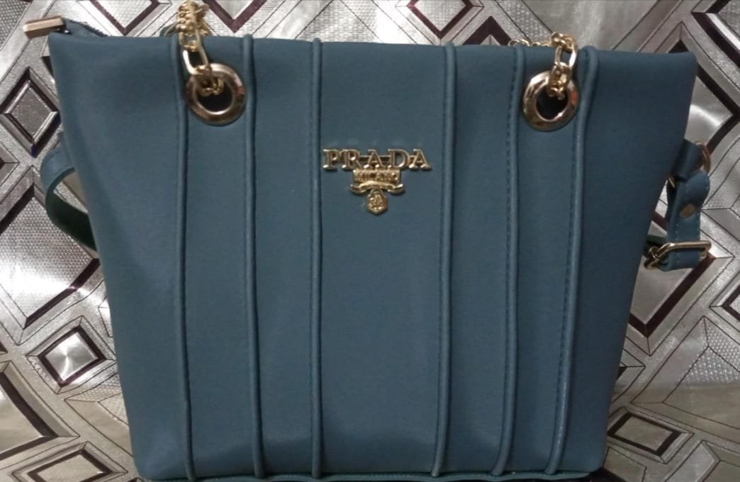 The Luxe Chain Bag - Image 2