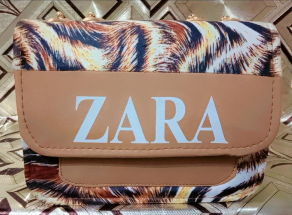 Cross-body Bag - Image 9