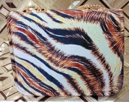 Cross-body Bag - Image 7